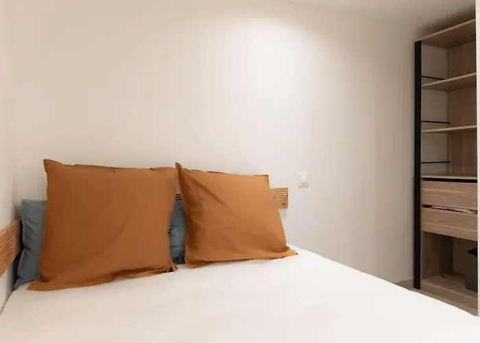 2 - Sous-sol Apartment